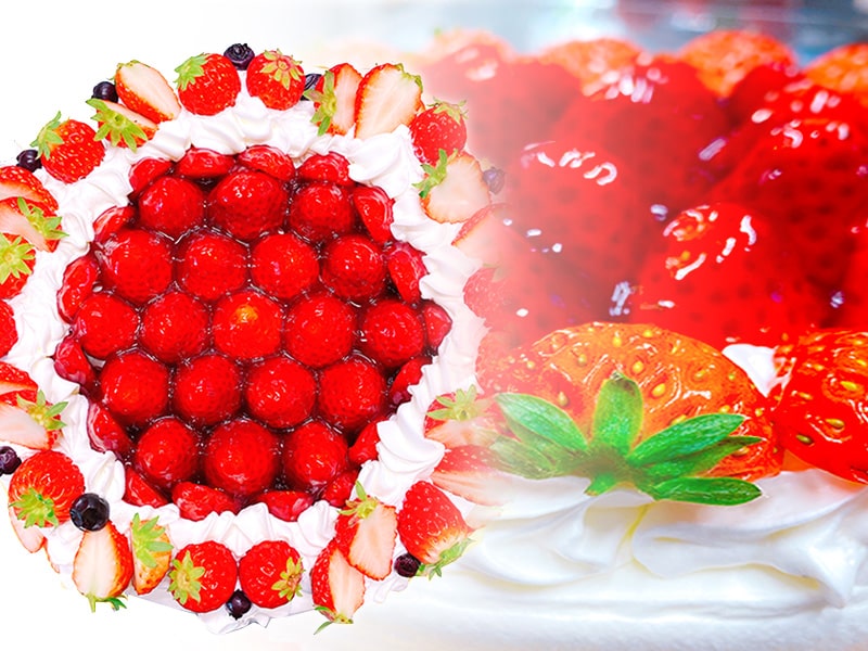 苺のホールケーキ